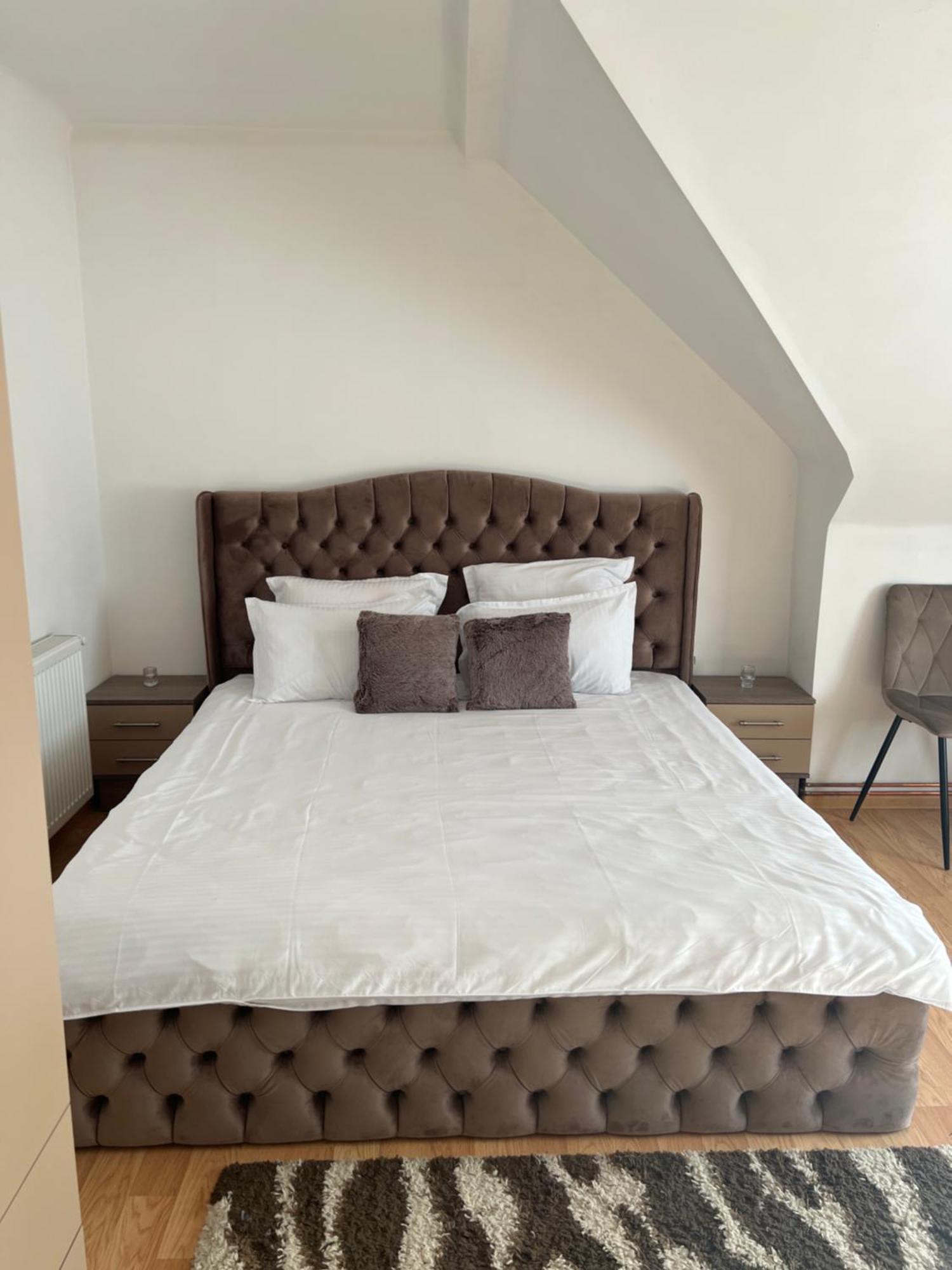 Central Studio 28 Sinaia Eksteriør bilde